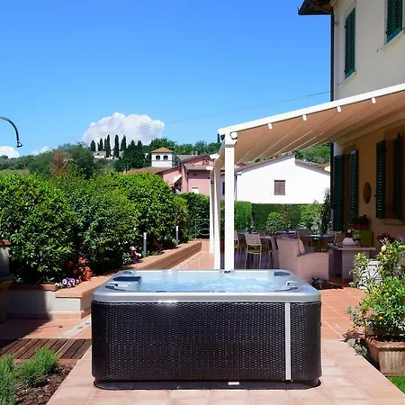 Le Facezie טרנובה ברצ'וליני