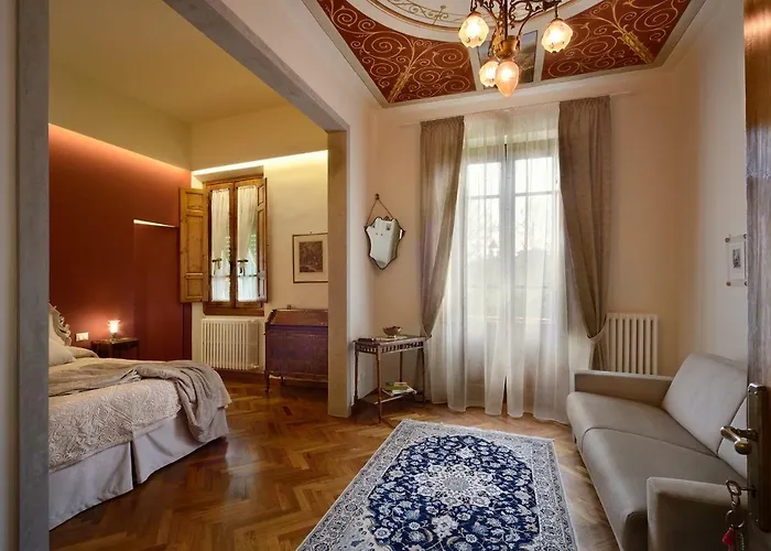 לינה וארוחת בוקר Le Facezie 4*