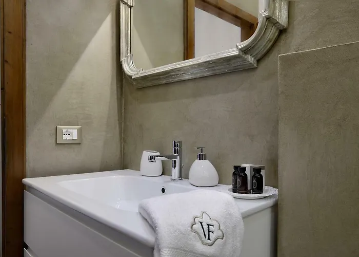 Le Facezie לינה וארוחת בוקר