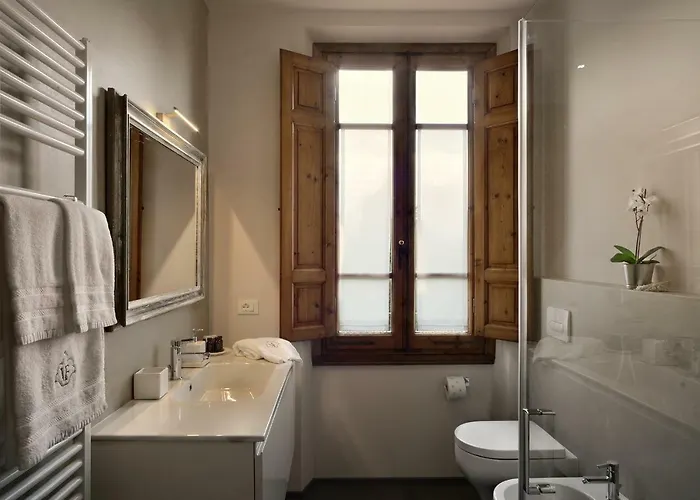 Le Facezie 4* טרנובה ברצ'וליני