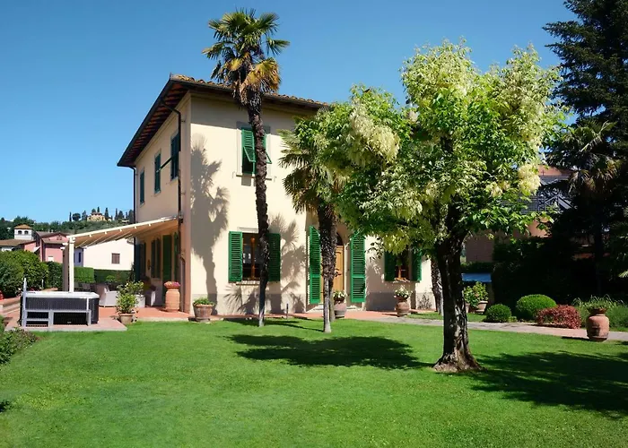 Le Facezie טרנובה ברצ'וליני