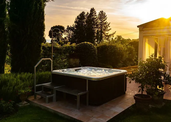 לינה וארוחת בוקר Le Facezie טרנובה ברצ'וליני